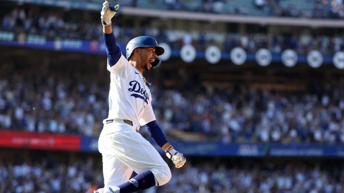 mookie-betts-dodgers-696x392